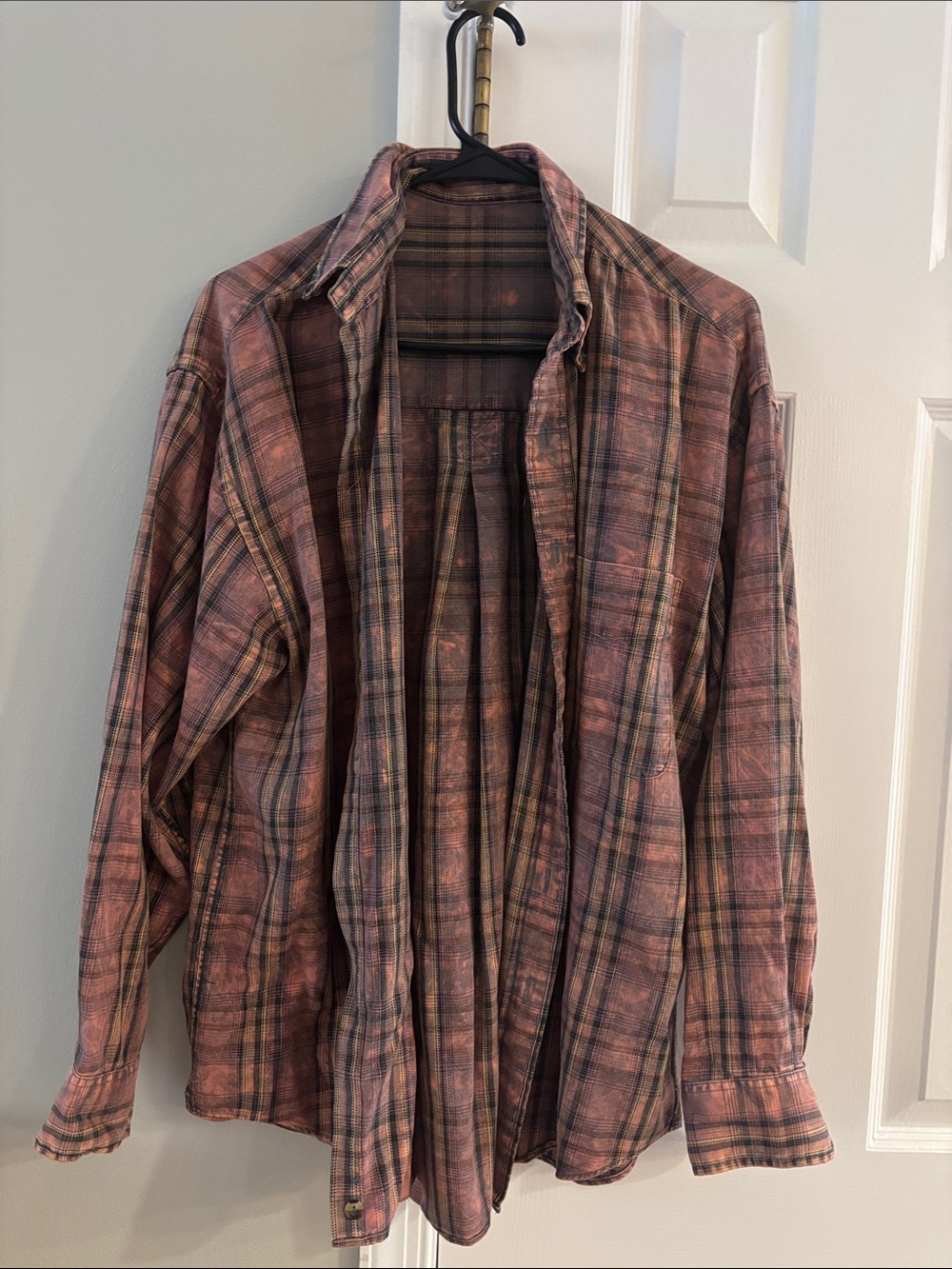 Urban Outfitters Gant Plaid Button-Down Shirt in Faded Pink and Navy